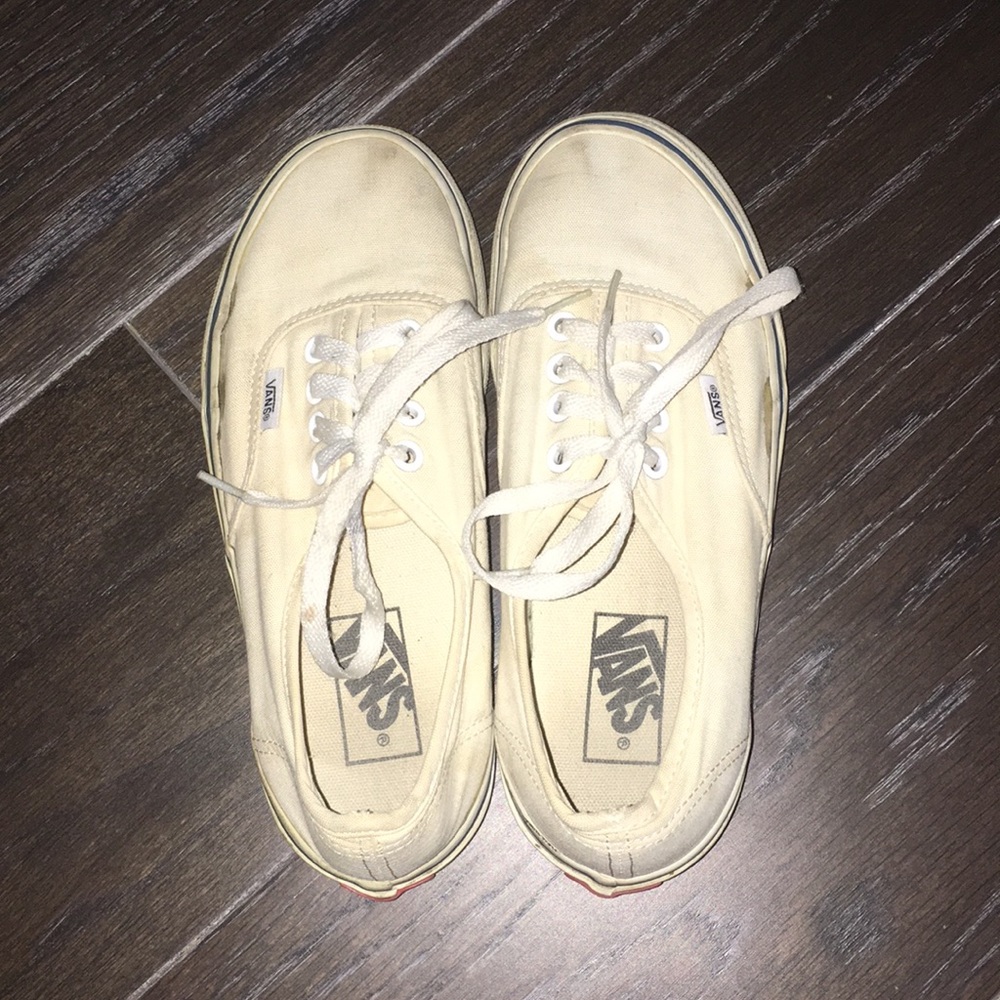 Vans trendy shoes